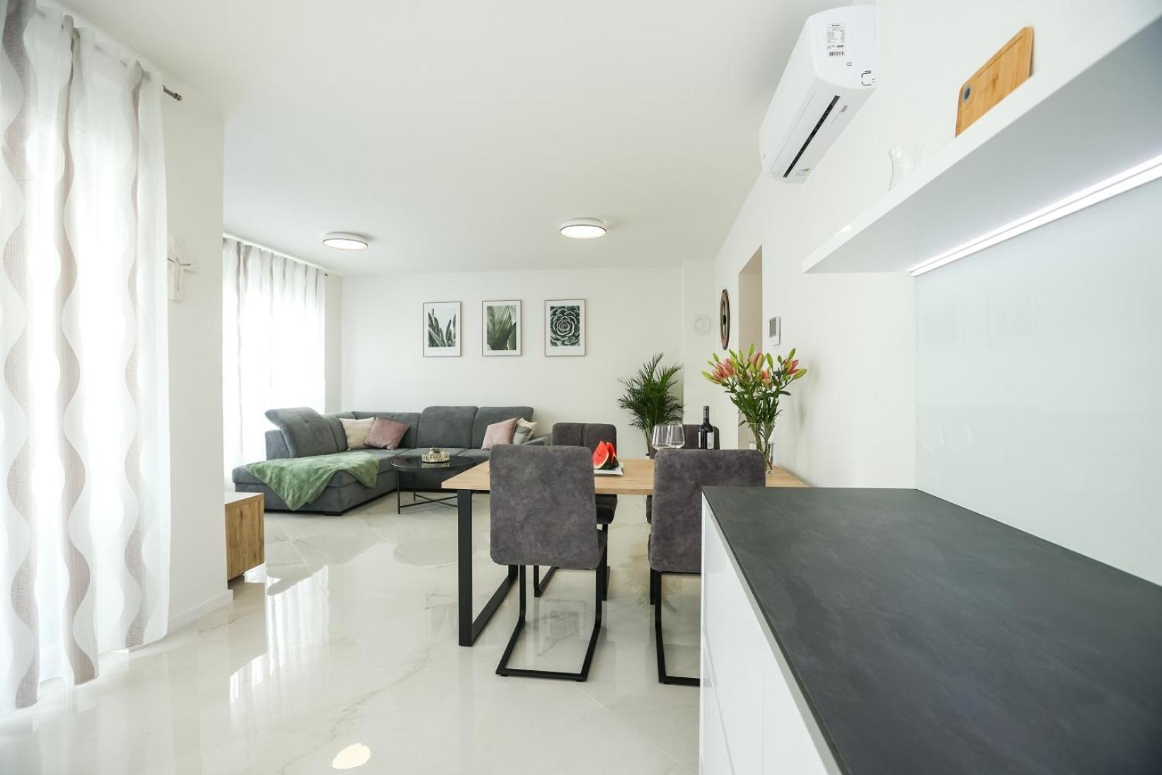 Apartment Glorija Задар Экстерьер фото